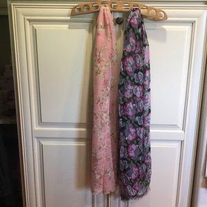 2 Floral Scarves